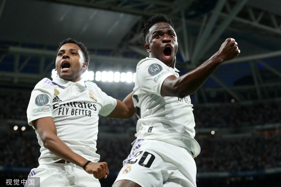 分析莱万在 分析莱万在