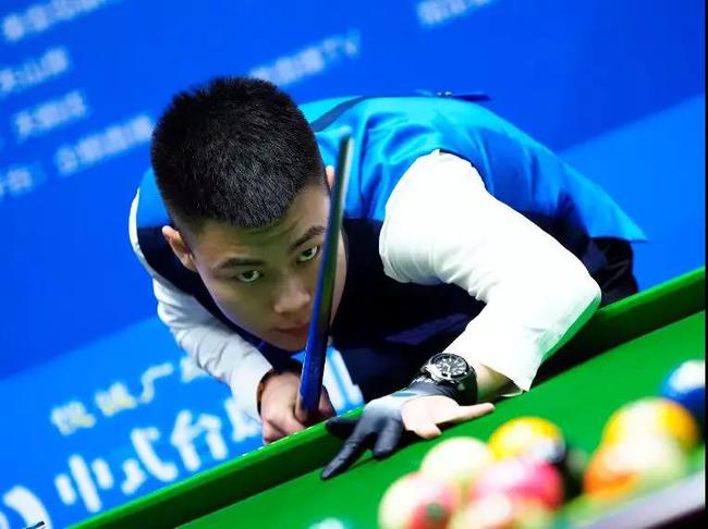 他很少展露 他很少展露