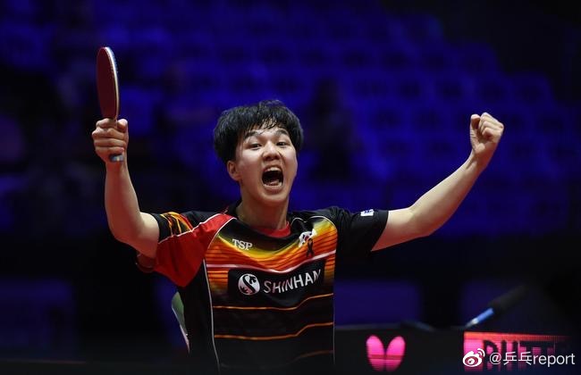 莹的网前抢 莹的网前抢