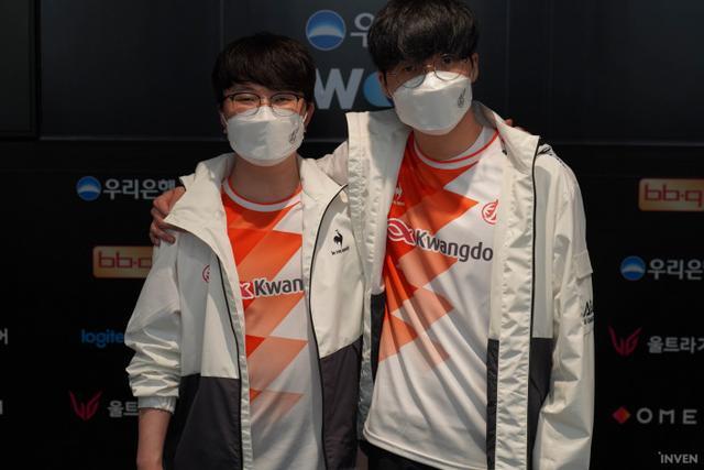 放手一些合 放手一些合